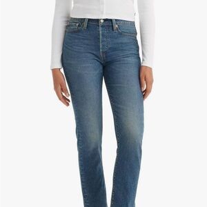 Levi's Women's Wedgie Straight Leg Jeans